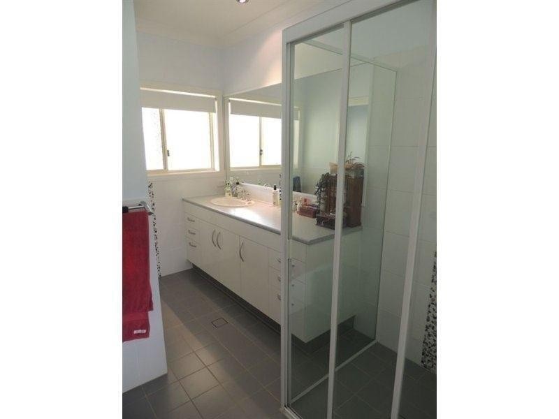 76 Starlight Way, Pumpenbil NSW 2484