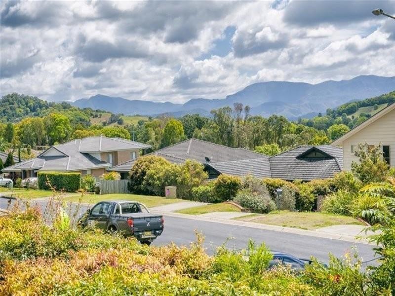 22 Mount Ernest Crescent, Murwillumbah NSW 2484