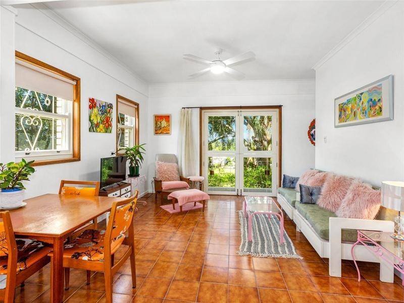 - Boscabel Avenue, Murwillumbah NSW 2484