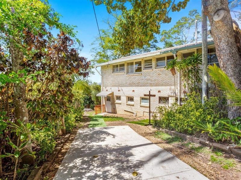 - Boscabel Avenue, Murwillumbah NSW 2484