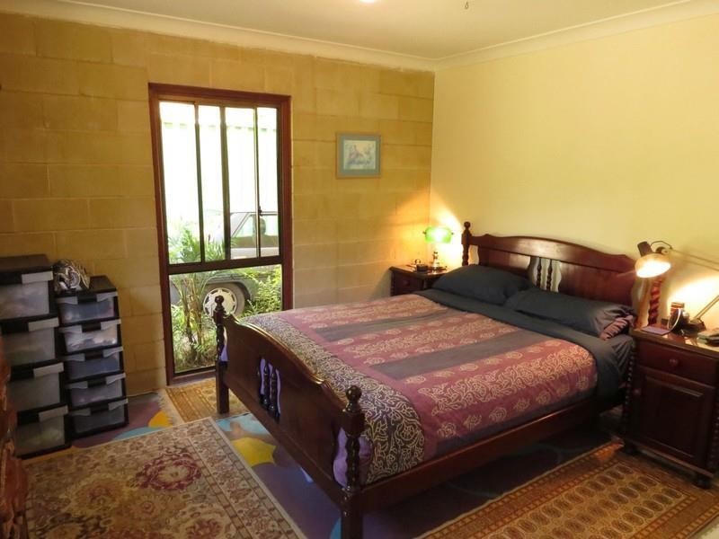 111 Braeside Drive, Uki NSW 2484