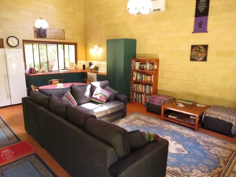 111 Braeside Drive, Uki NSW 2484