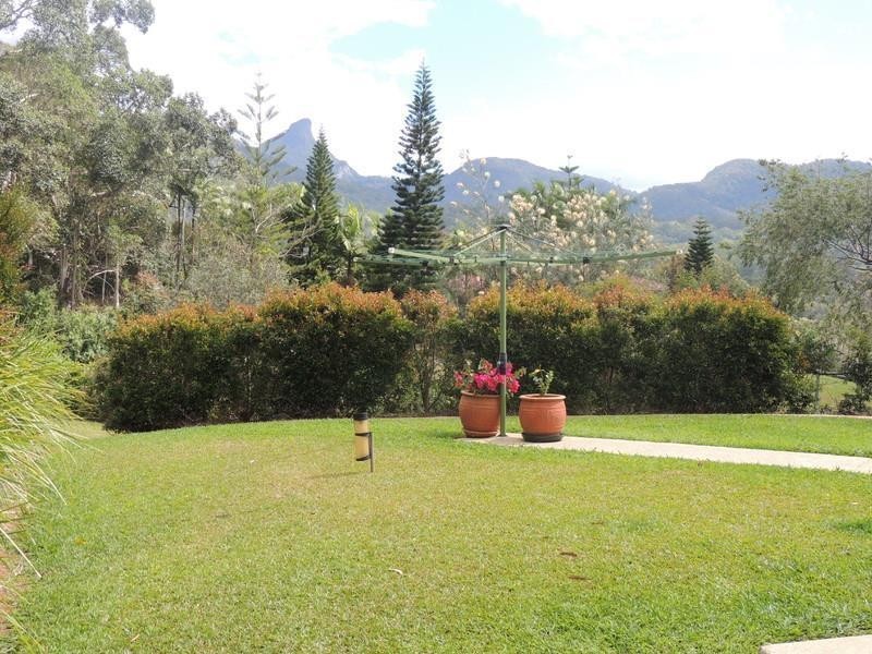 3 Toon Close, Uki NSW 2484