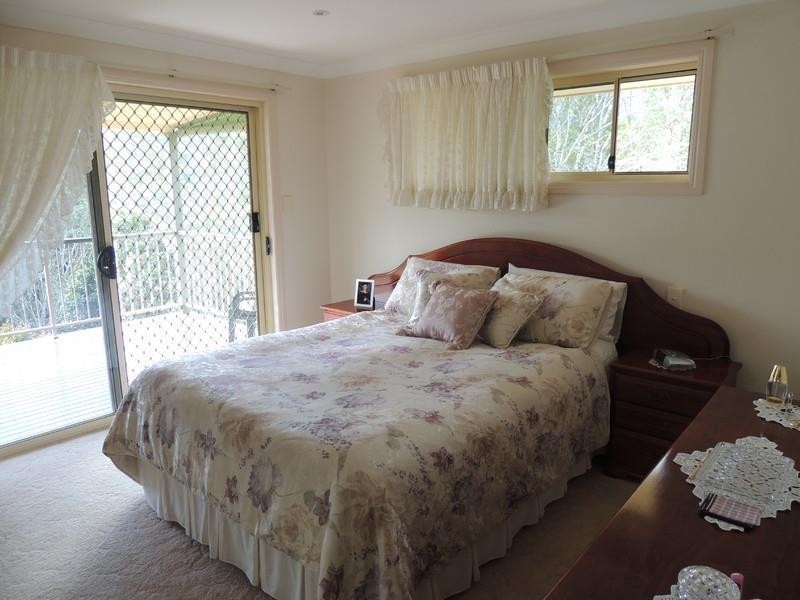 3 Toon Close, Uki NSW 2484