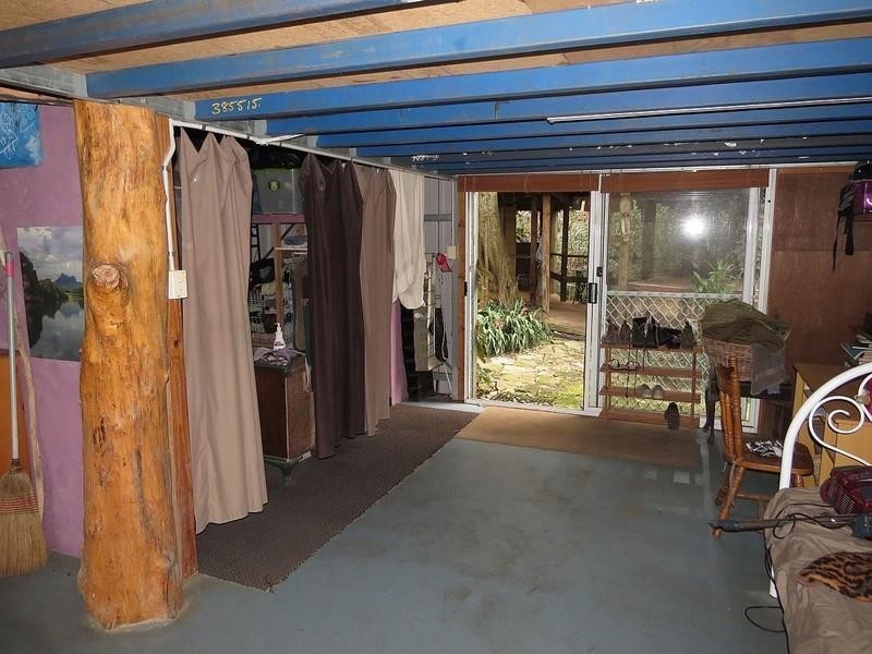 911 Kyogle Road, Uki NSW 2484