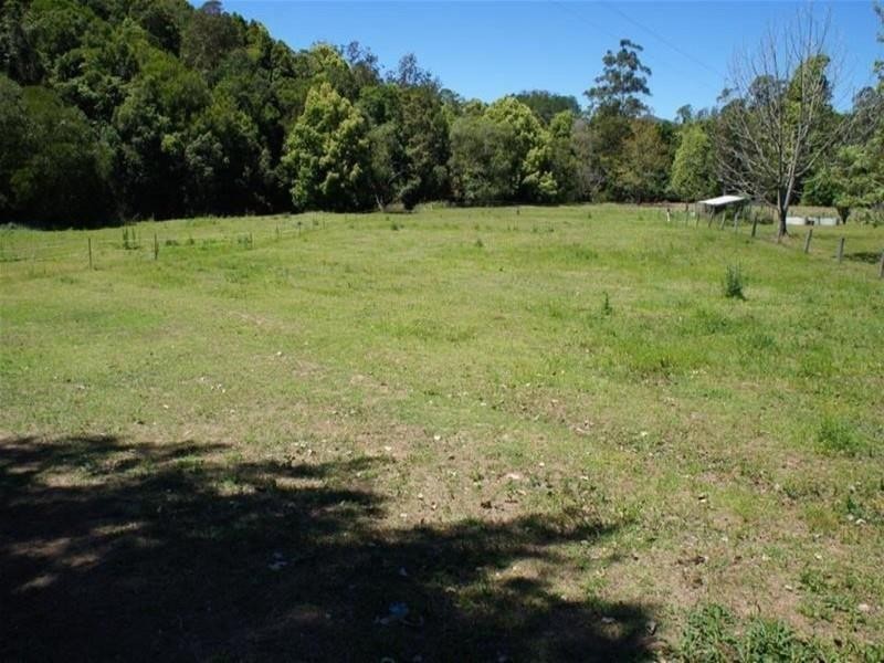 239 Rowlands Creek Road, Uki NSW 2484