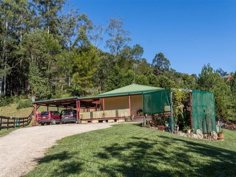79 Malabar Drive, Uki NSW 2484
