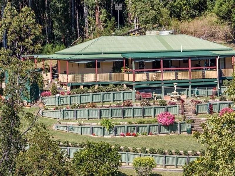 79 Malabar Drive, Uki NSW 2484