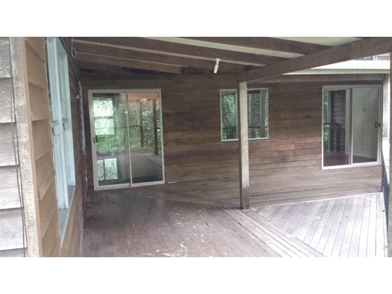 220 Hazelbrook Road, Uki NSW 2484