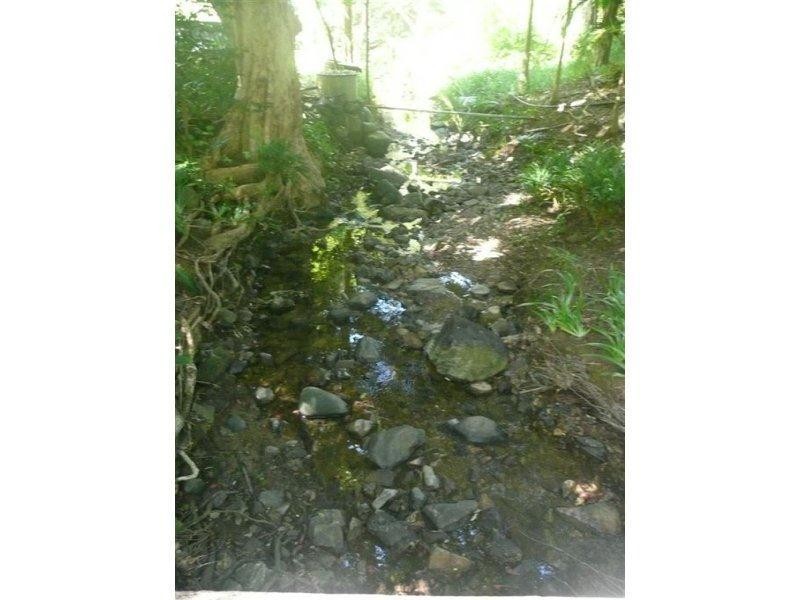 166 Ripps Road, Stokers Siding NSW 2484