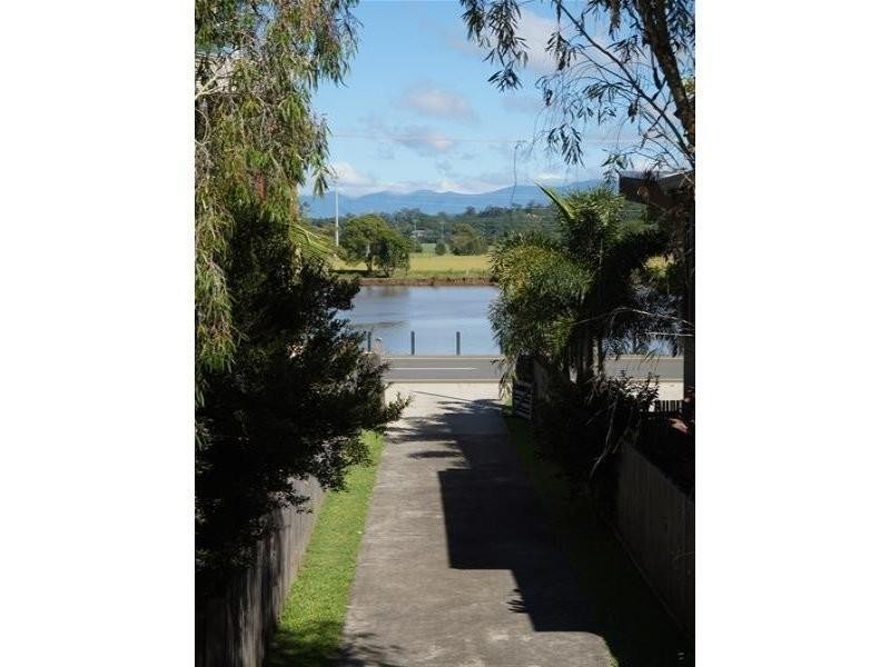 152 Riverside Drive, Tumbulgum NSW 2490