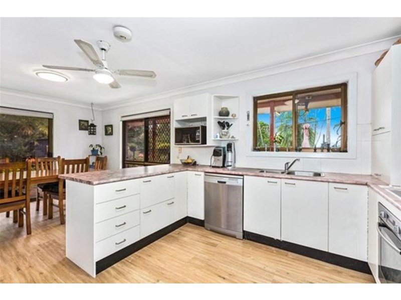 2 McConnells Road, Dunbible NSW 2484