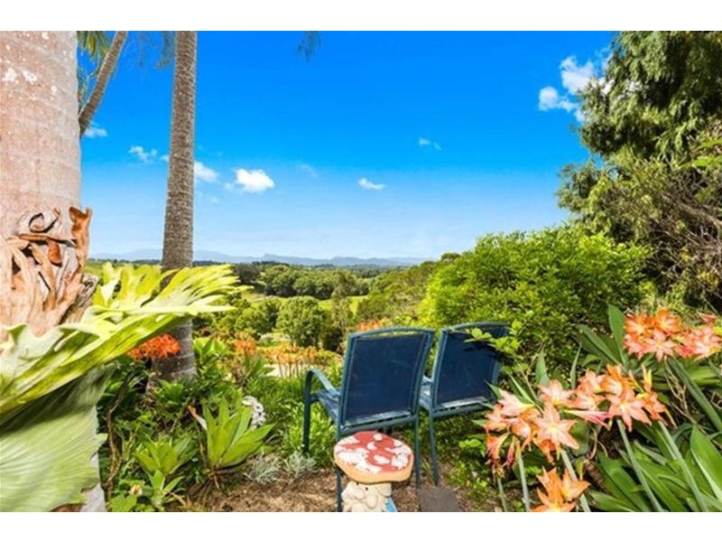 2 McConnells Road, Dunbible NSW 2484