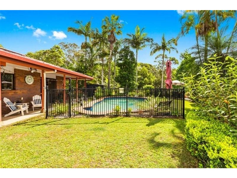 2 McConnells Road, Dunbible NSW 2484