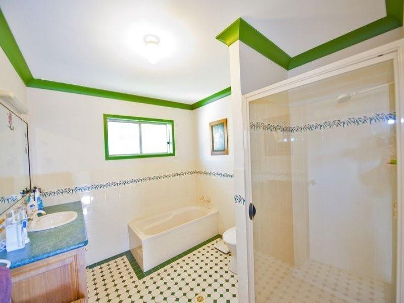 921 Tyalgum Road, Eungella NSW 2484