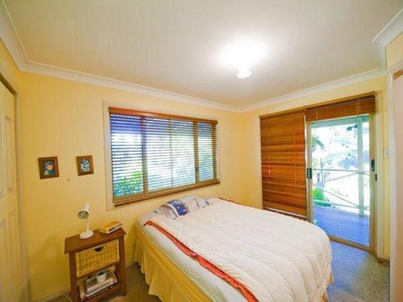 24 Chevell Place, Uki NSW 2484