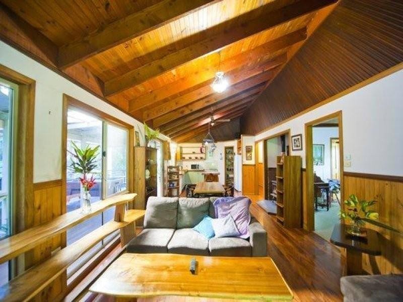 24 Chevell Place, Uki NSW 2484