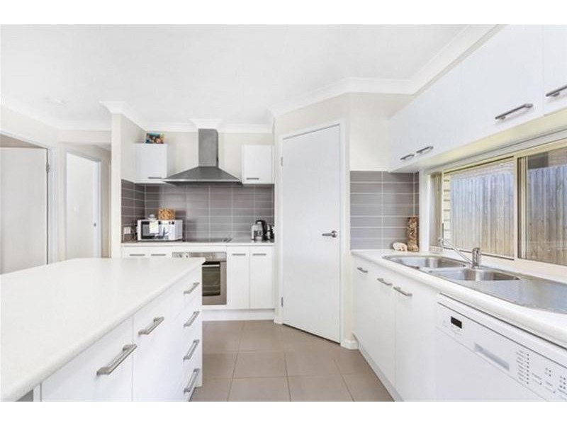 6 Wagawn Drive, Murwillumbah NSW 2484