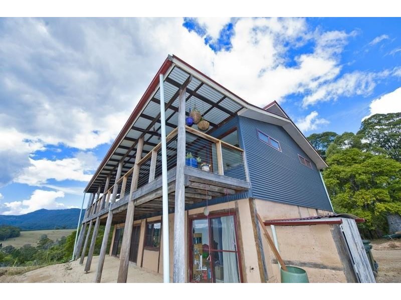 6 Caddell Road, Mount Burrell NSW 2484