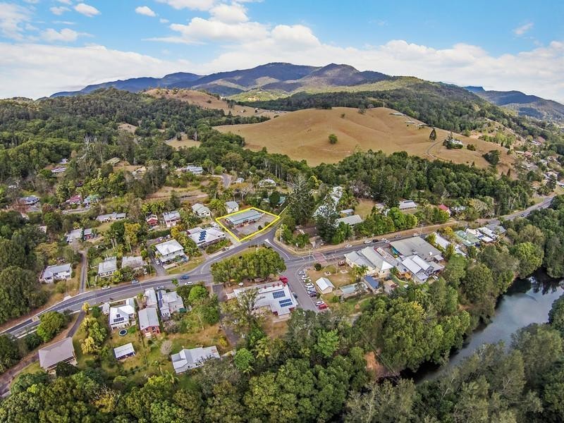 1 Rowlands Creek Road, Uki NSW 2484