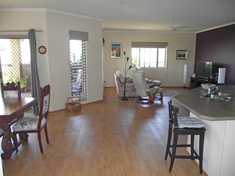 2/7 Oakbank Terrace, Murwillumbah NSW 2484