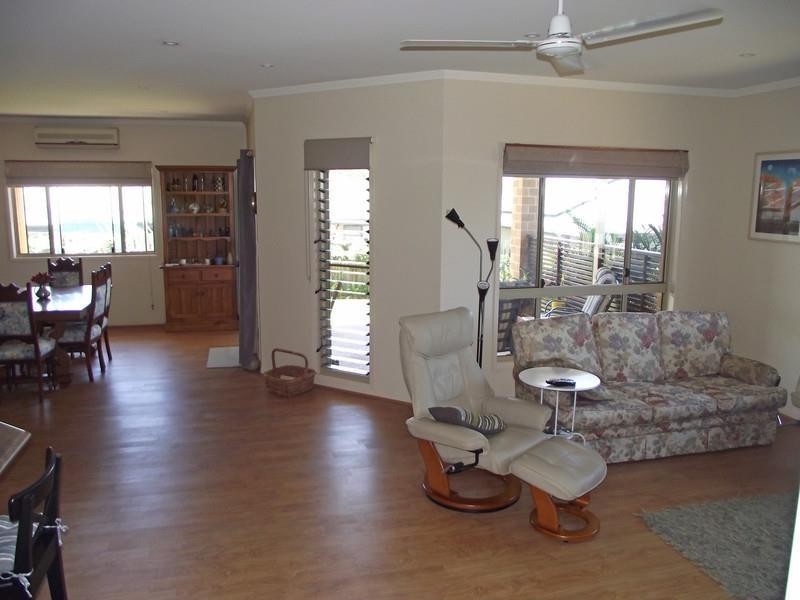 2/7 Oakbank Terrace, Murwillumbah NSW 2484