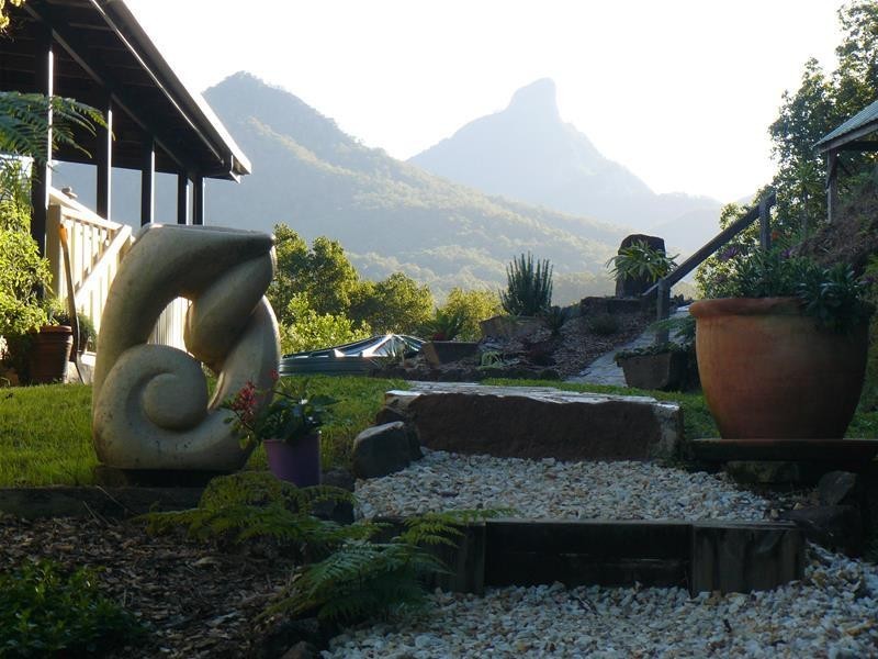 55 Braeside Drive, Uki NSW 2484