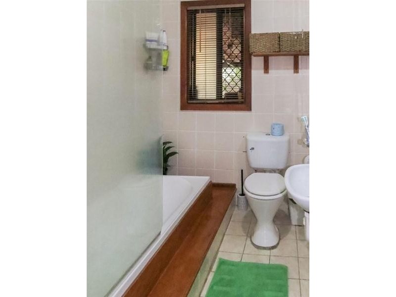 6 Hall Drive, Murwillumbah NSW 2484