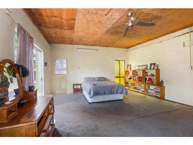 110 Richards Deviation, Dunbible NSW 2484