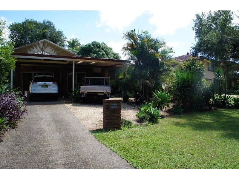 11 Tamarisk Avenue, Murwillumbah NSW 2484