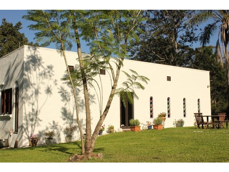 13 Malabar Avenue, Uki NSW 2484