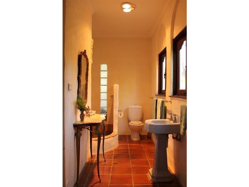 13 Malabar Avenue, Uki NSW 2484