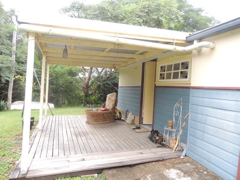 13 Malabar Avenue, Uki NSW 2484