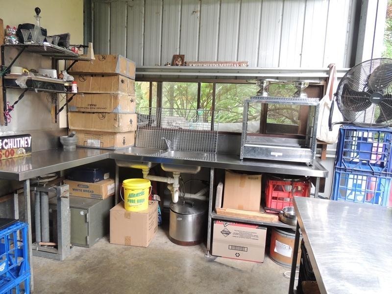 13 Malabar Avenue, Uki NSW 2484