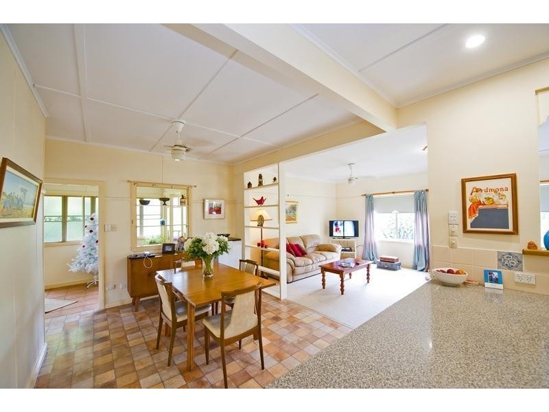 8 Kyogle Road, Murwillumbah NSW 2484