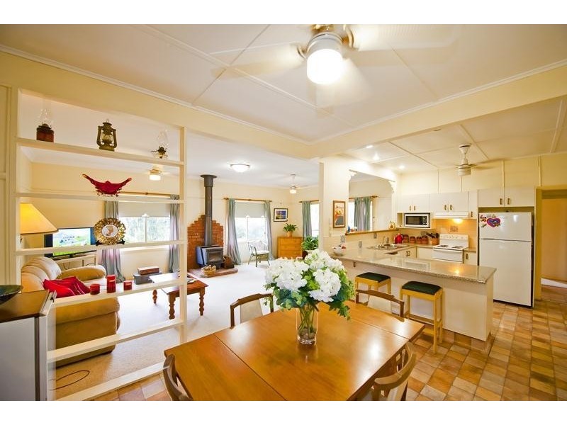 8 Kyogle Road, Murwillumbah NSW 2484