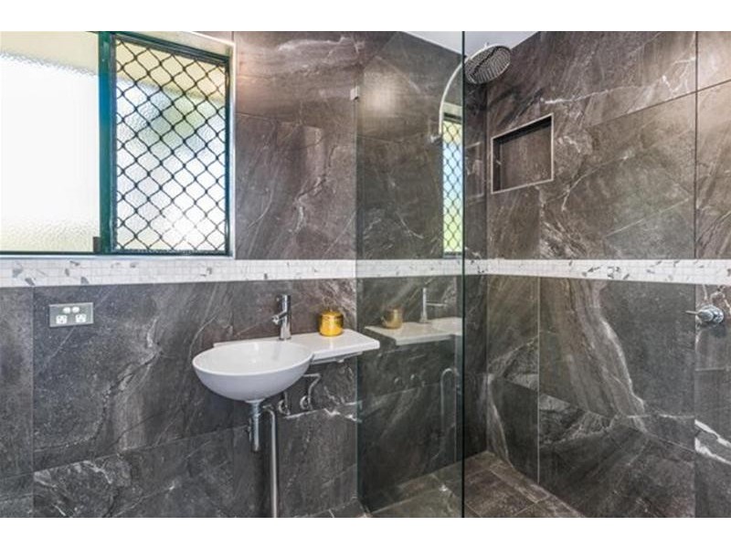 4 Riveroak Drive, Murwillumbah NSW 2484