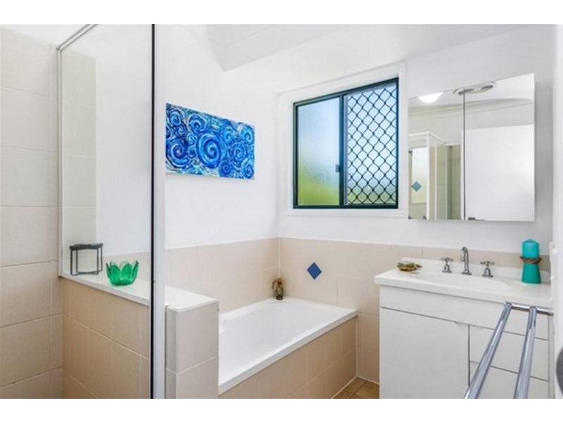 4 Riveroak Drive, Murwillumbah NSW 2484