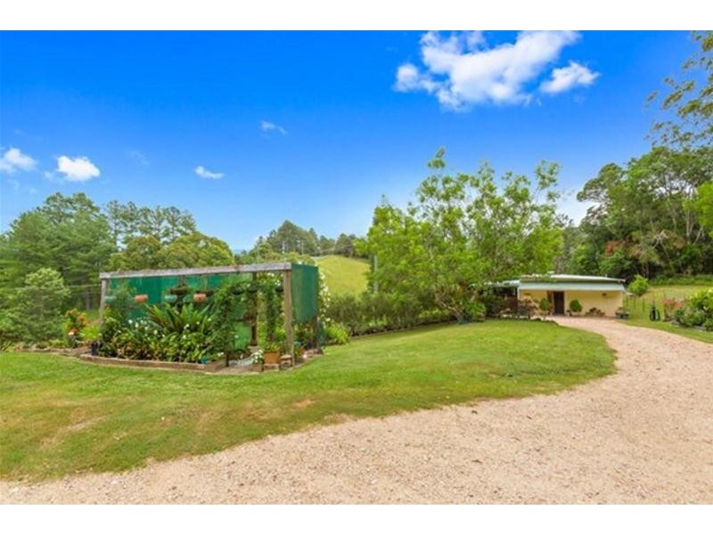 79 Malabar Drive, Uki NSW 2484