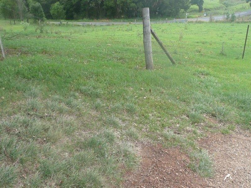 2 Blackwoods Road, Nobbys Creek NSW 2484