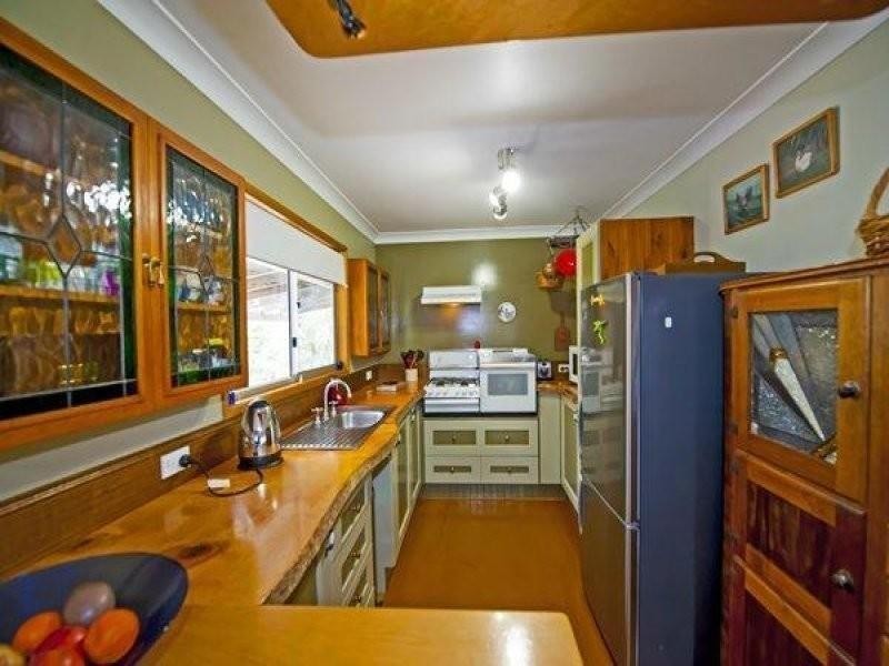 5 Summerhill Close, Stokers Siding NSW 2484