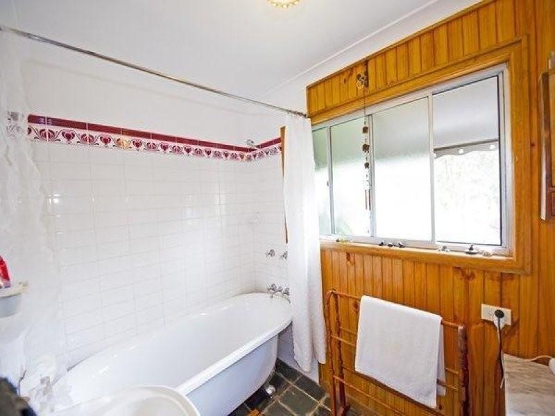 5 Summerhill Close, Stokers Siding NSW 2484