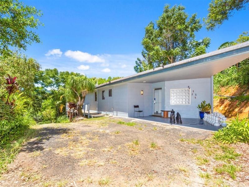 3 Marshall Street, Uki NSW 2484