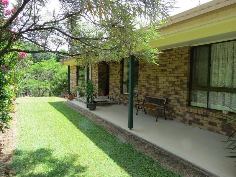 63 Malabar Avenue, Uki NSW 2484