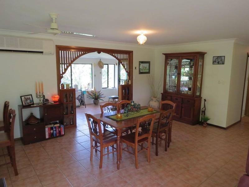 63 Malabar Avenue, Uki NSW 2484