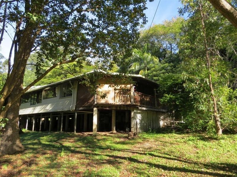 496 Rowlands Creek Road, Uki NSW 2484