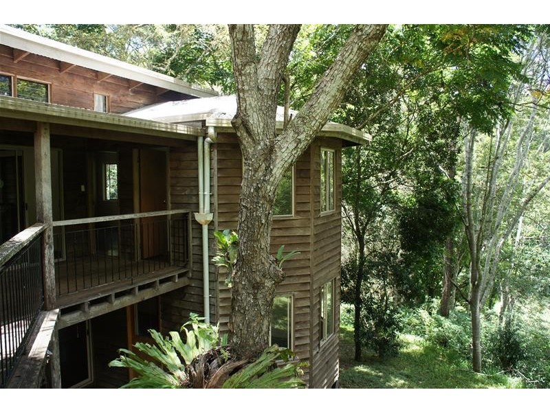 220 Hazelbrook Road, Uki NSW 2484