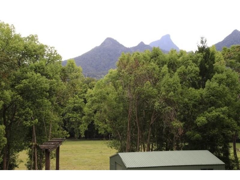 55 Rowlands Creek Road, Uki NSW 2484