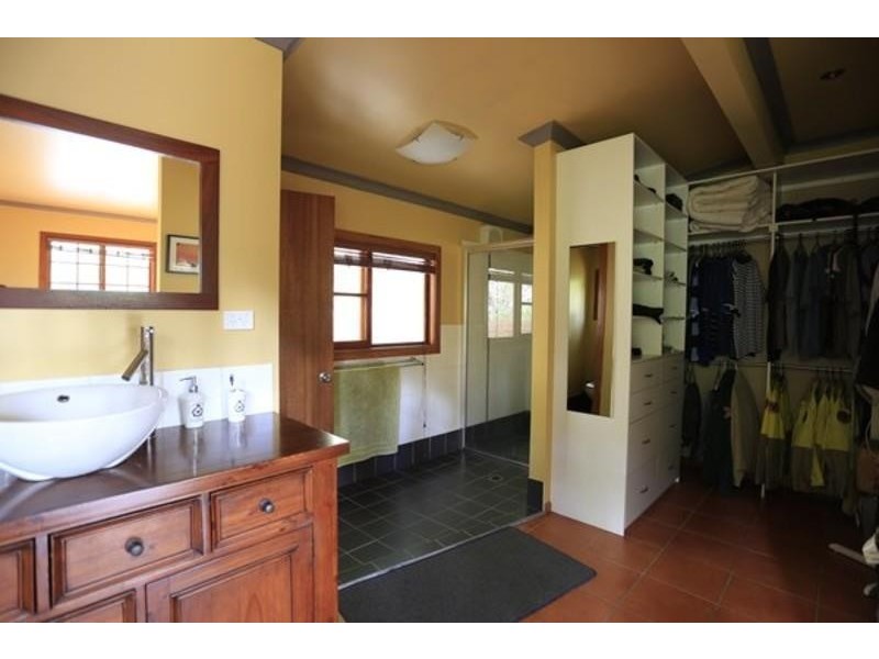 55 Rowlands Creek Road, Uki NSW 2484