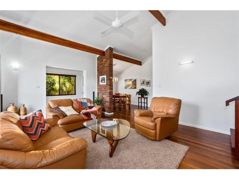 1 Golden Links Drive, Murwillumbah NSW 2484